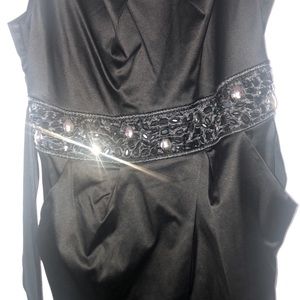 Women’s satin dress with beaded waist & pockets